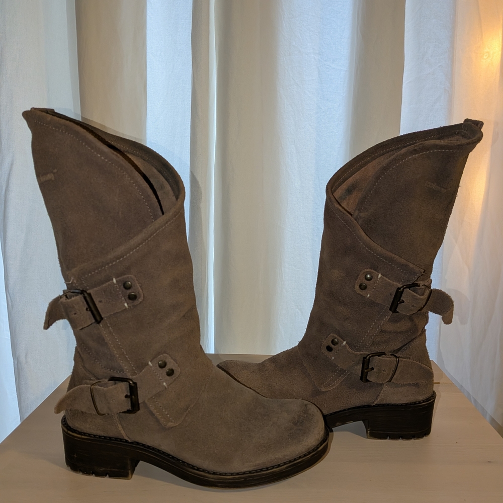Brown Suede Women's Boots